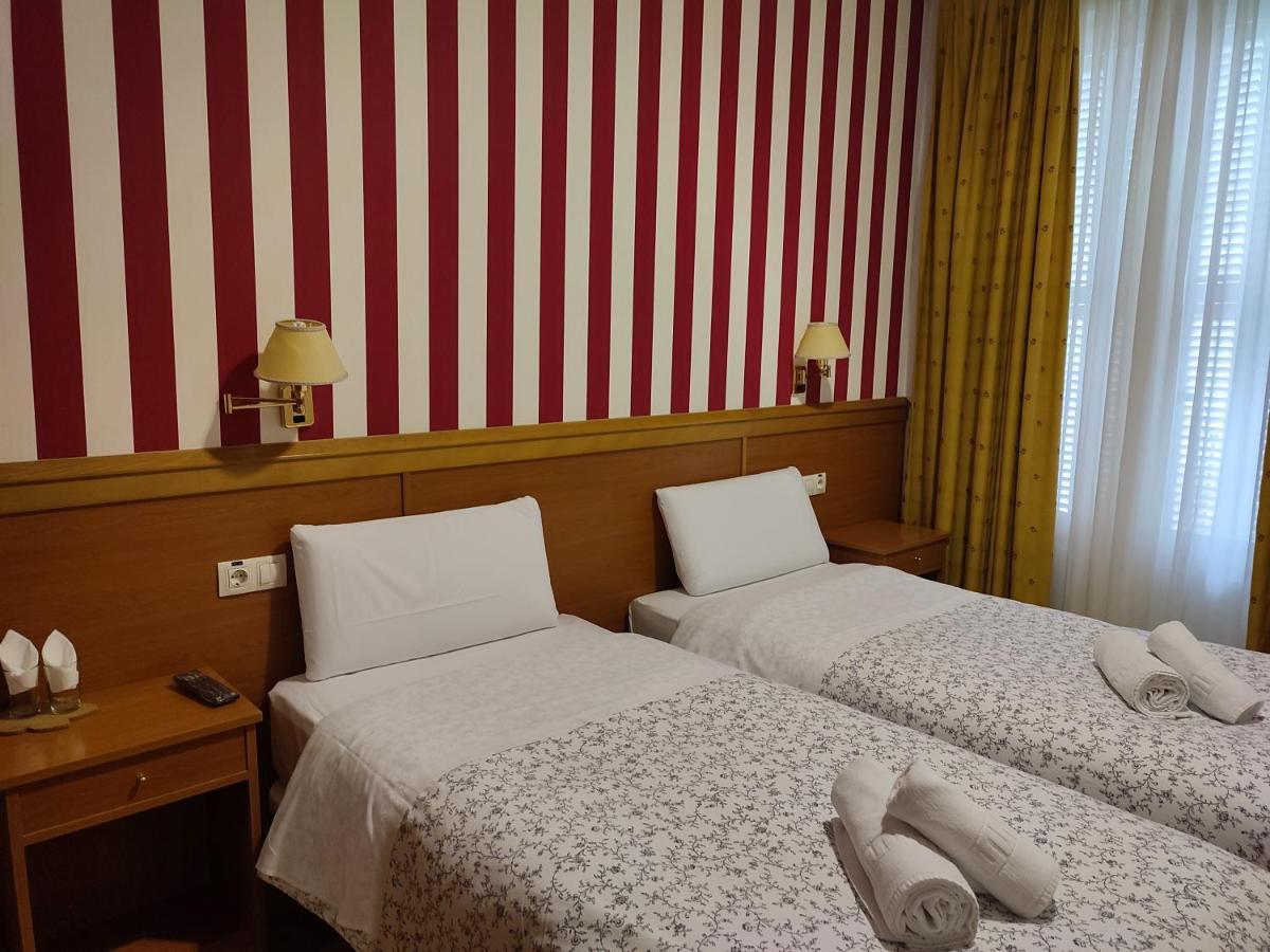 Hostal Salome Madrid Exteriér fotografie
